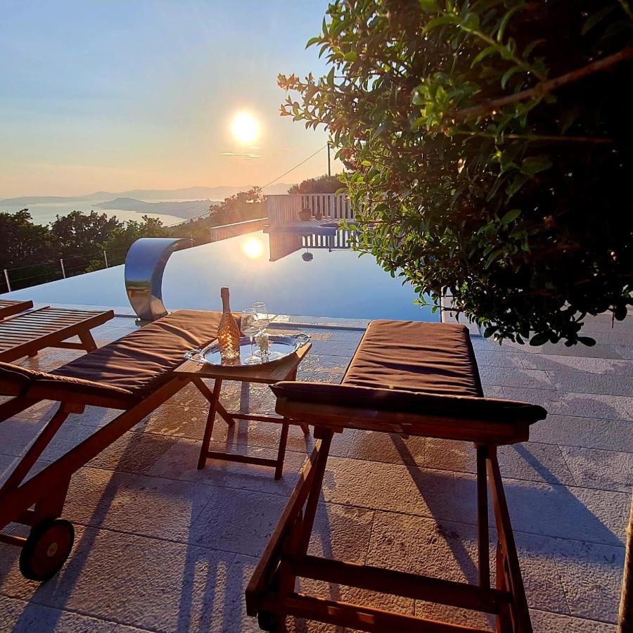 بودْسْتغانا Sea View Luxury Apart Hotel Villa Conte With Swiming Pool And Romantic Spa المظهر الخارجي الصورة
