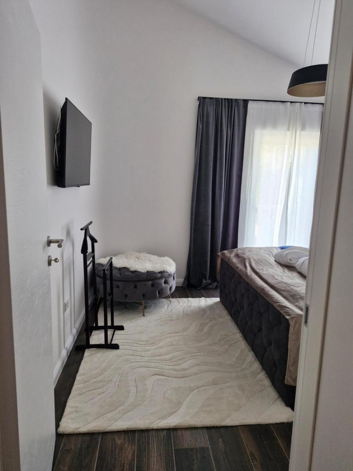 بودْسْتغانا Sea View Luxury Apart Hotel Villa Conte With Swiming Pool And Romantic Spa المظهر الخارجي الصورة
