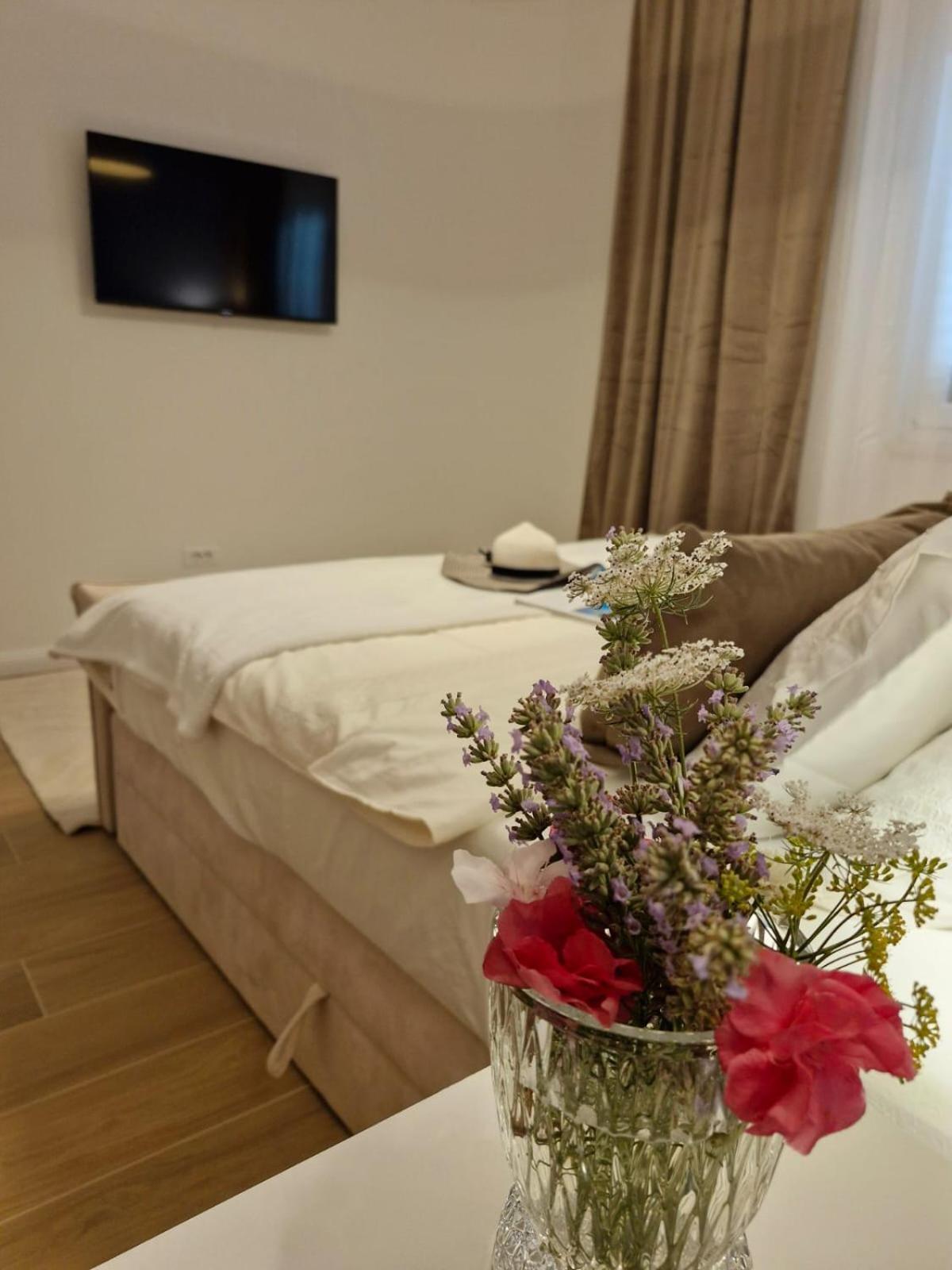 بودْسْتغانا Sea View Luxury Apart Hotel Villa Conte With Swiming Pool And Romantic Spa المظهر الخارجي الصورة